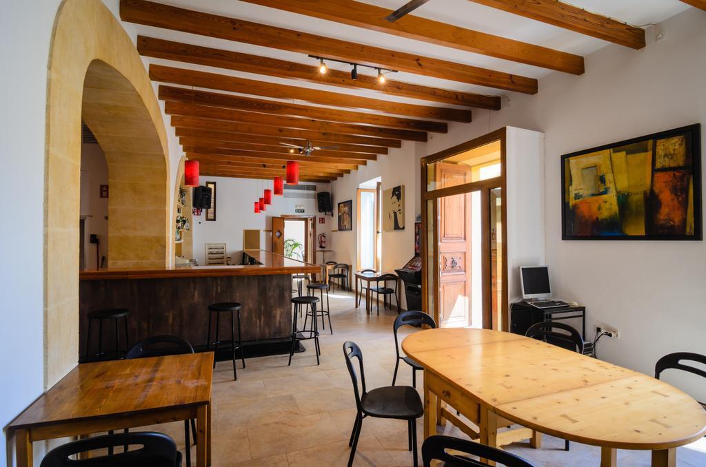 Embat - Hostel Montuiri  Стая снимка